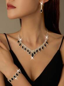 4-Piece Set Includes: (1 Pair Elegant Pendant Earrings, 1 Luxurious Necklace, And 1 Set Of Black Teardrop Rhinestone Inlaid Bracelet) - A Brass Jewelry Set Suitable For Weddings And Special Occasions. - Black - View 8