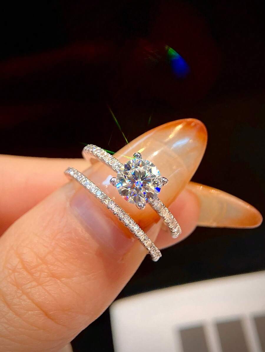 两枚/套 1克拉四爪镶嵌无色莫桑石公主方形切割可调节情侣戒指，女士订婚戒指，S925纯银简约浪漫情侣戒指，永恒戒指，结婚周年纪念奢华珠宝礼物 - 銀色 - 查看 1