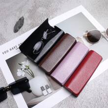 A Luxurious Handmade Storage Box For Reading Glasses And Myopia Glasses. Made Of High-Grade PU Leather, It's Unisex! Sturdy And Protective, It Keeps Your Lenses Organized And Easily Stored, Making It A Must-Have For Everyday Business Travel! - Regular - View 6