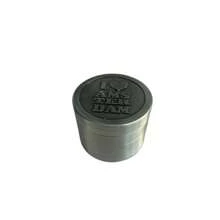 50 毫米 4 层多功能便携式香草研磨机切碎机手动烟草粉碎机香料金属磨粉厨房工具