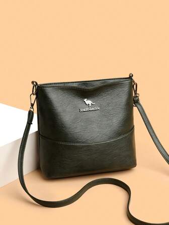 1st enfärgad PU Lättviktsväska med stor kapacitet, korskroppsväska med kängurumetalldekoration, lämplig för kvinnor dagligt bruk, mångsidig