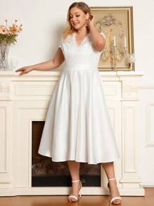 EVER-PRETTY Elegantes Spitzen-Brautkleid für Brautjungfern mit V-Ausschnitt und kurzen Ärmeln, einfarbig, für Junggesellinnenabschied, Brautparty, kleines weißes Kleid, Verlobungskleid