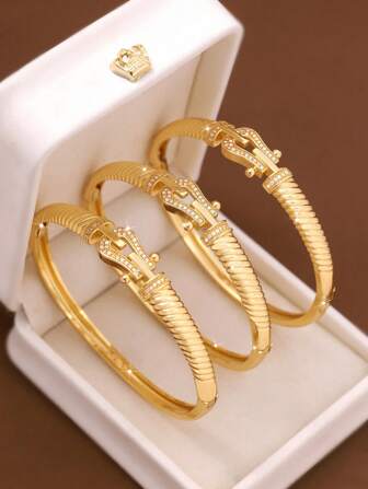1/2/3 Pieces Fashion Classic Synthetic Synthetic Zirconia Jewelry With Interlocking Ring Clasp Design Plated 18k Gold Women Bracelets With A Diameter Of 60mm That Can Be Opened, Suitable For Women's Daily Wear, Excluding Box