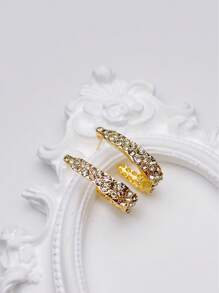 1 Pair Fashion New Baroque Crystal Hoop Earrings, Versatile Simple C-Shape Personality Charm Earrings (Random Hollow Or Solid)