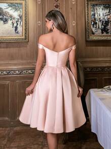 Faeriesty 时尚缎面中长露肩鸡尾酒裙，宽裙摆，优雅垂坠 | 适合黑色领带晚会、婚宴和上流社会活动的奢华正装 - 粉色 - 查看 3