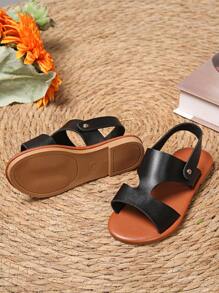 A Pair Of Beautiful, Fashion, Of Boys And Girls Sandals, Girls With The , Lovely Children's Shoes, Sandals Soft Soles, Very Fit A Pair Of Girls Casual Sandals