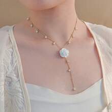 1 stuk Koreaanse stijl prachtige bloemen- en parelhangerketting, delicaat ontwerp, dames normale sleutelbeenketting