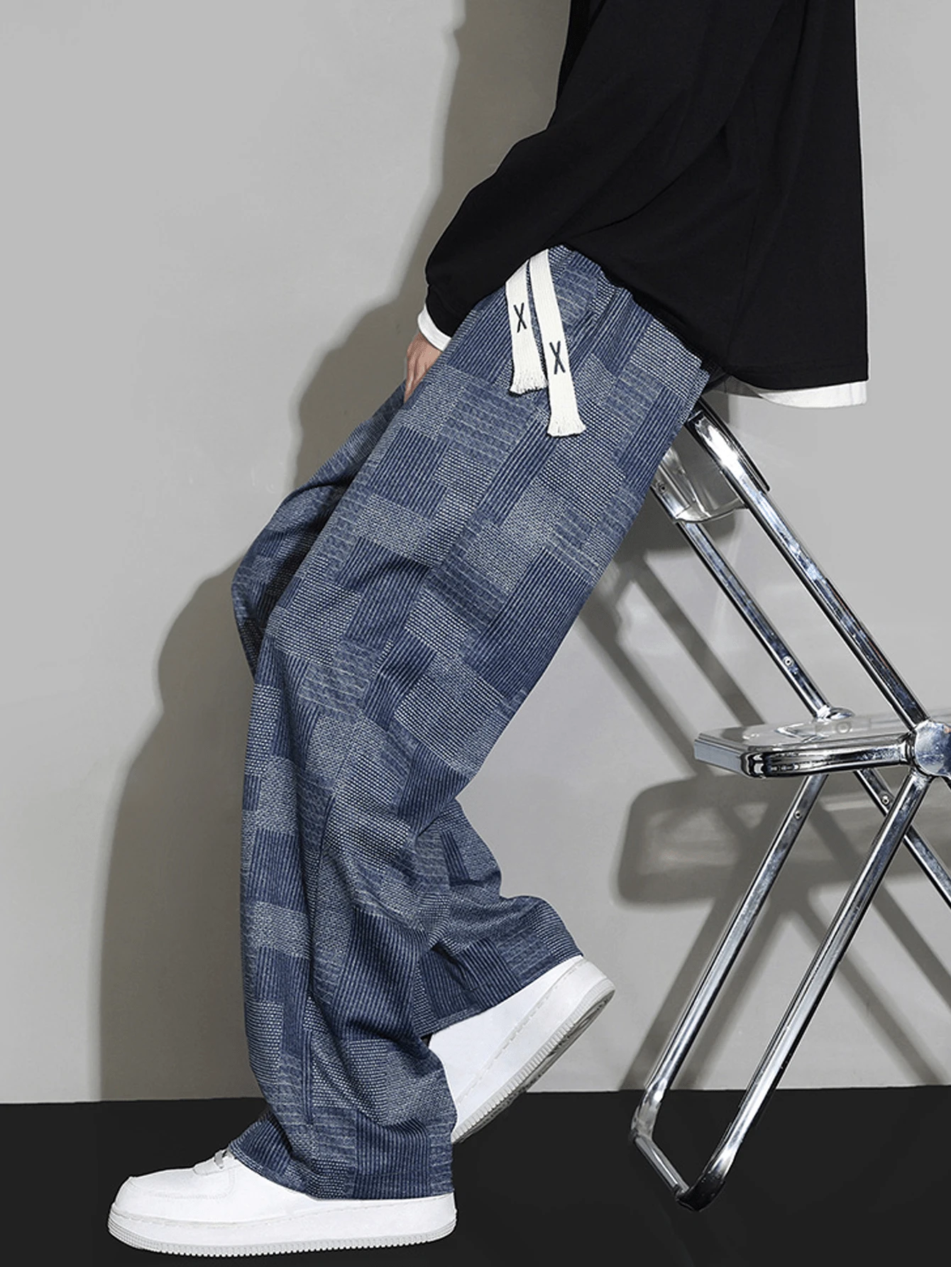 男款针织格纹直筒休闲裤