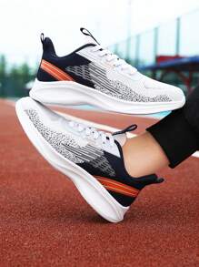 1 Pair Casual Summer Mesh Sports Shoes For Men,Fashion Solid Black Color Lightweight Comfortable Running Sneakers, Breathable Hollow Non-Slip Outdoor Athletic Shoes, Ultra-Soft Shock Absorbing Jogging Shoes - Lightweight Mesh Trainers, Suitable For Walking,Sports And Casual Wear