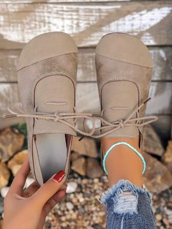 2025 Spring/Summer New Arrival Fashion Simple Personalized Flats Women Casual Comfortable Soft Lightweight Round Toe Slip-On Shoes, Non-Slip Classic