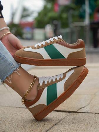 少女时尚简约系带透气舒适休闲运动鞋，适合学校和校园