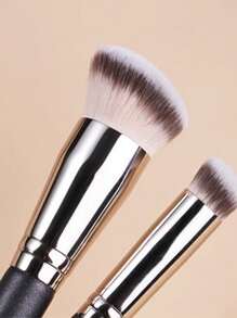 3pcs Professional Makeup Foundation Brush Concealer Under The Eye Mini Oblique Flat Top Kabuki Nose Contour Brush For Concealer Blend Set Polishing Powder Liquid Cream, Round Head Concealer Brush Soft Coarse Hair Full Coverage Concealer Blend Set Polishing Powder Cream Cosmetics Professional Small Makeup Foundation Brush