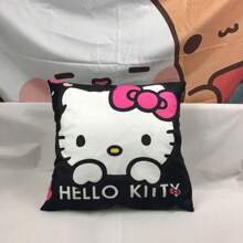 Sanrio 1 pezzo federa decorativa per cuscino Sanrio Kuromi Hello Kitty, design cartone animato minimalista con sfondo nero e motivo a lettera a forma di testa di gatto, morbida e rimovibile per divano, auto, camera da letto, soggiorno, dimensioni 40x40cm, 45x45cm, 50x50cm (cuscino interno non incluso, stampa su un lato)