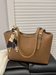 Fashionable And Simple Solid Color Letter Printed Shoulder Tote Bag With Scarf, Suitable For Shopping, Wallets, Shopping, Young Women, College Students, Newcomers, White-Collar Workers. They Are Very Suitable For Offices, Universities, Work, Business, Commuting, Outdoor Activities, Travel, And Outings