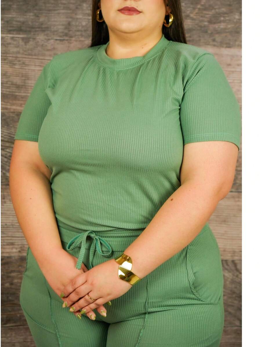 Camiseta de punto de canalé con talle alto y pantalones con cintura de cordón - verde menta - Ver 1