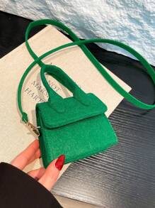 1pc Fashion Crossbody Bag Contrasting Felt Bag Casual Simple Hand-Held Personalized Fashionable Small Square Bag, High-Grade Solid Color Matching Crossbody Bag, Felt Fabric Magnetic Buckle Closure, Suitable For Girls To Go Shopping, Travel, Daily Use, Adjustable Shoulder Strap, Fashionable And Versatile Square Bag Shape, It Is The Best Choice For Giving Gifts To Friends