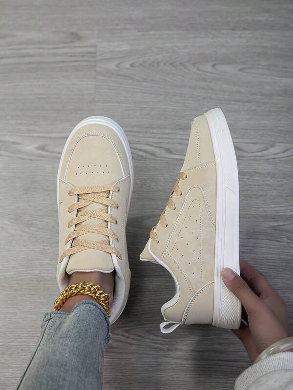 Women's Casual Shoes, Women's Sports Shoes, Fashionable White Shoes, Street Women's Shoes, Lightweight Skateboarding Shoes, Women's Low Top Shoes
