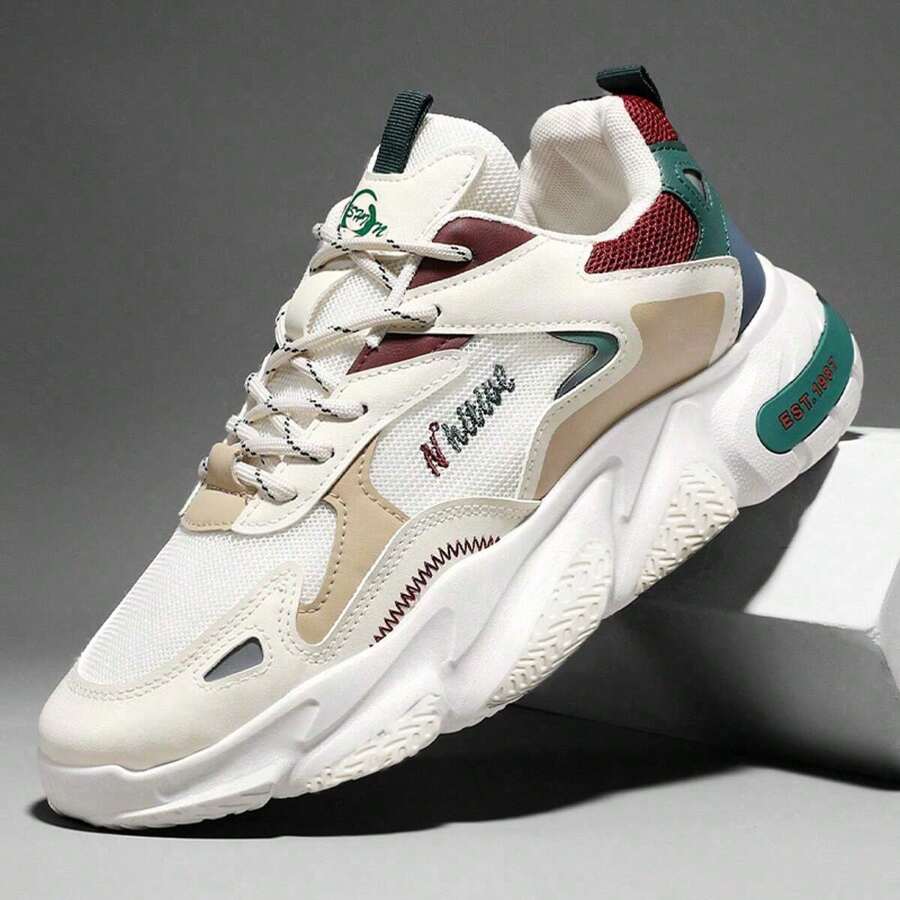 Nouveaux chaussures de sport respirantes coréennes pour hommes au printemps, chaussures épaisses et imposantes à semelles épaisses, chaussures de sport décontractées pour hommes.