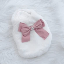 Chaleco para perro con adorno de lazo de piel sintética, ropa de mascota cálida para perros y gatos en otoño/invierno