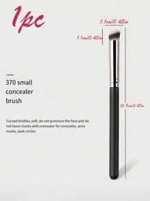 3pcs Professional Makeup Foundation Brush Concealer Under The Eye Mini Oblique Flat Top Kabuki Nose Contour Brush For Concealer Blend Set Polishing Powder Liquid Cream, Round Head Concealer Brush Soft Coarse Hair Full Coverage Concealer Blend Set Polishing Powder Cream Cosmetics Professional Small Makeup Foundation Brush