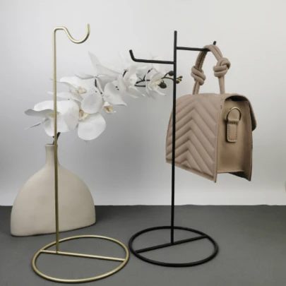 1 件铁制多功能领带、胸罩、包包挂钩、包包展示架、T 型领带展示架，适用于服装店、背包、珠宝架（生产过程中难免会出现一些处理瑕疵，购买前请注意）