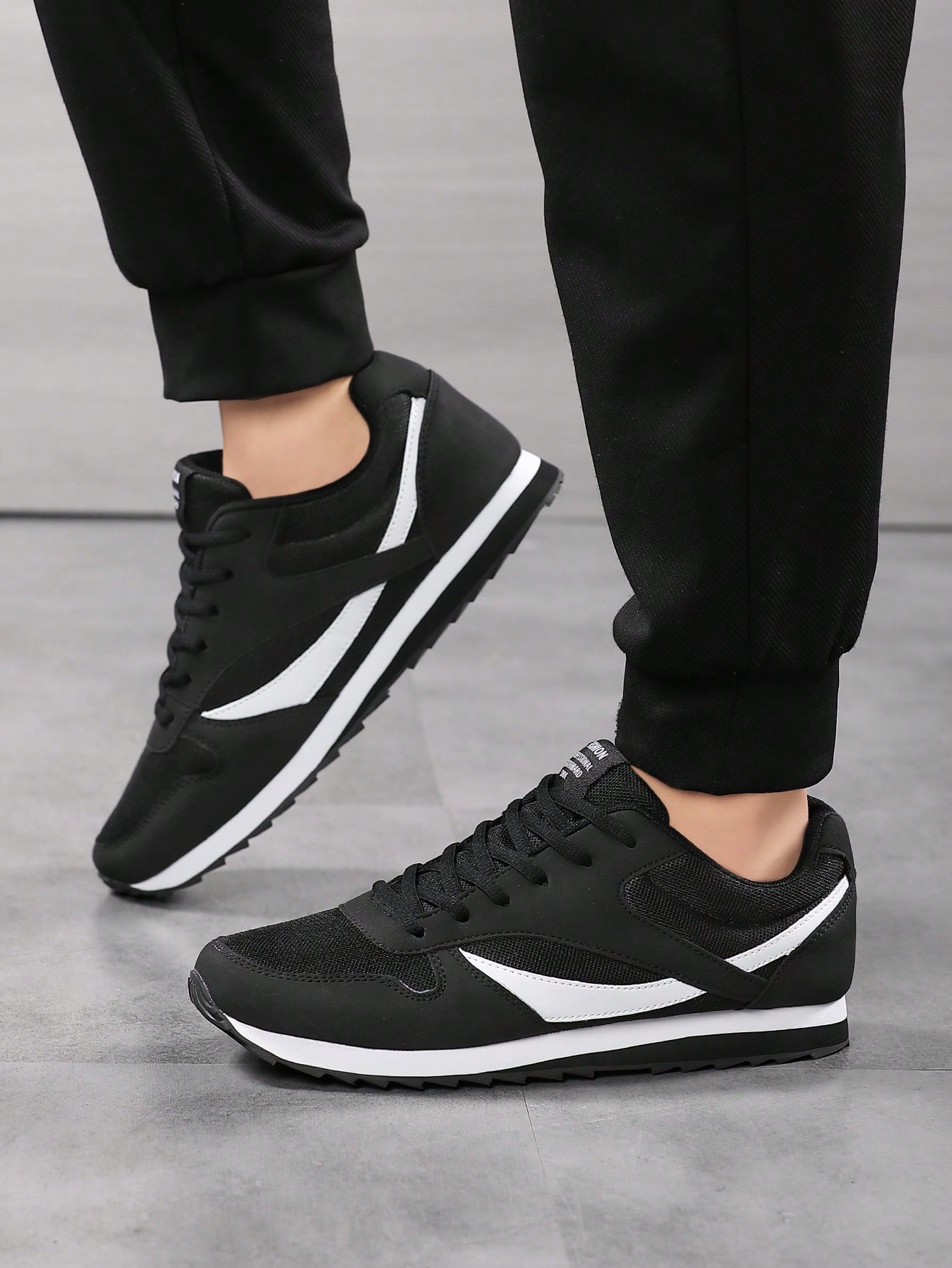 أحذية رجالية كلاسيكية بأصابع مستديرة مسطحة مع رباط...