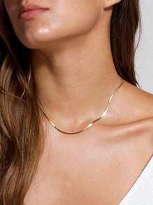 1 Stück zartes dünnes Herringbone Goldfarbenes Halskette, einfache Edelstahlkette Halskette für Frauen