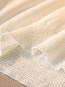 Nouveau débardeur pour femmes à encolure ronde pour le printemps et l'été, imprimé avec un motif de calice. t-shirts d'été blancs, simples et élégants, adaptés pour les trajets quotidiens. Hauts pour femmes d'été