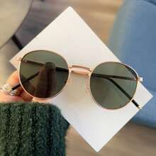Oval Shaped Fashionable Glasses With Adjustable Nose Pads, Suitable For Strolling, Beach Parties.