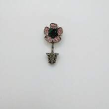 Populaire Europese en Amerikaanse stijl bloemenontwerp broche voor vrouwen