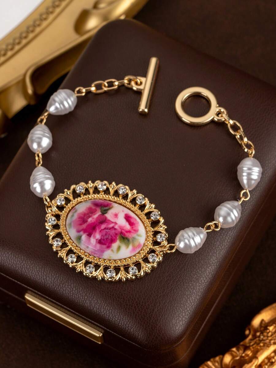 1pc Fashionable Vintage High-End Faux Pearl Oval Floral Print Sparkling Rhinestone Palace Style Exaggerated Large Bracelet - Yellow Gold - View 1