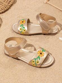 Sandalias bordadas para niños de moda de verano, zapatos planos antideslizantes para la playa, adecuados para uso al aire libre y diario