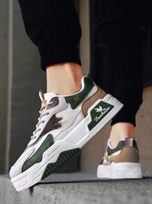 Men's Fashion Thick Bottom Breathable Versatile Low-Top Casual Sneakers