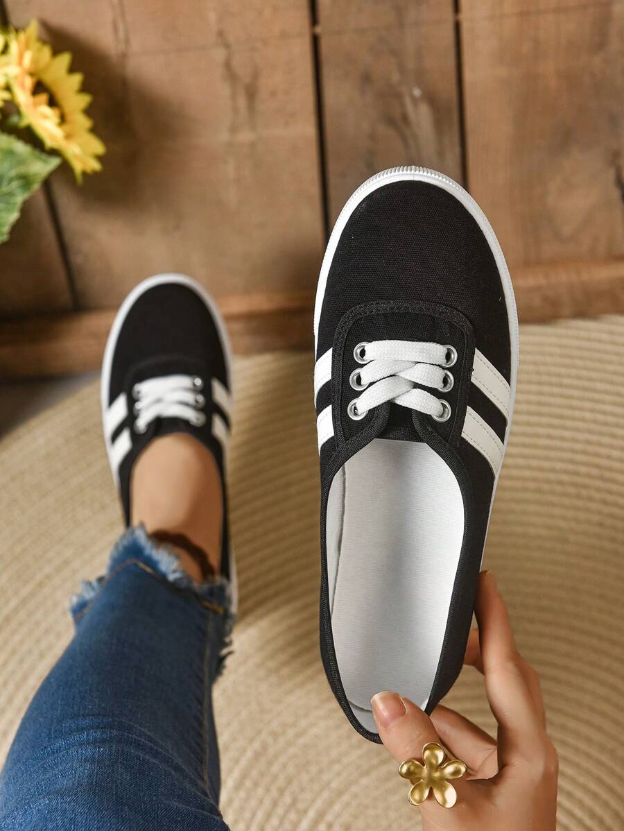 Zapatillas de lona planas con cordones, puntera redonda y slip-on de mujer, zapatos deportivos casuales, color blanco, para primavera y otoño