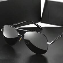 1 pièce Nouvelles lunettes de mode polarisées de luxe pour hommes, lunettes de mode pour la conduite pour hommes, marque designer vintage noire pour hommes, lunettes de soleil décontractées pour l'été, la plage, les vacances, l'extérieur et les voyages