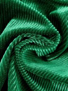 Elegante top de tirantes cruzados sin espalda con escote en V profundo para mujer, confeccionado en poliéster de largo regular con detalles recortados, perfecto para salir de noche. - Verde - Ver 7