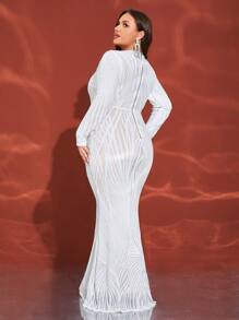 Plus Size White Square Neckline Long Sleeve Sequin Long Formal Gown (Front And Back Prints Randomly Assorted), Party Dress, Wedding Guest Dress, Evening Dress