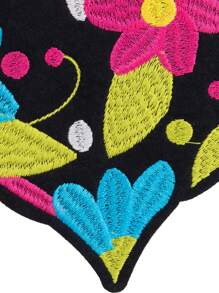 1 pièce Patch en forme de fleur en forme de cœur rouge, appliqué de broderie en polyester, pour tous les vêtements, chaussures et accessoires DIY