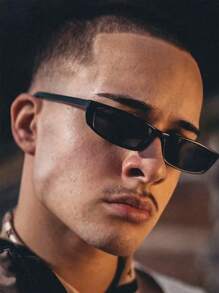 1 szt. Czarne Vintage Harajuku HottestNarrow Frame Fashion Okulary, Modne prostokątne okulary przeciwsłoneczne Akcesoria plażowe Okulary przeciwsłoneczne Wygląda na styl uliczny i garnitur do swetra, kurtki, bluzy z kapturem, skórzanych spodni i spodni cargo