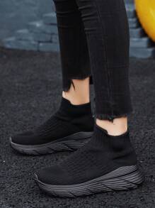 1 Pair Men & Teens' Solid Color Slip-On Flat Lightweight Casual Fashion Sports Shoes, Suitable For Spring And Autumn Seasons