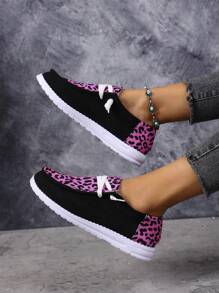 New Lace-Up Plus Size Women Casual Loafers, Breathable Soft Sole Sneakers, Slip-On Slouchy Shoes, Autumn/Spring