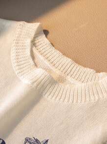 Nouveau débardeur pour femmes à encolure ronde pour le printemps et l'été, imprimé avec un motif de calice. t-shirts d'été blancs, simples et élégants, adaptés pour les trajets quotidiens. Hauts pour femmes d'été