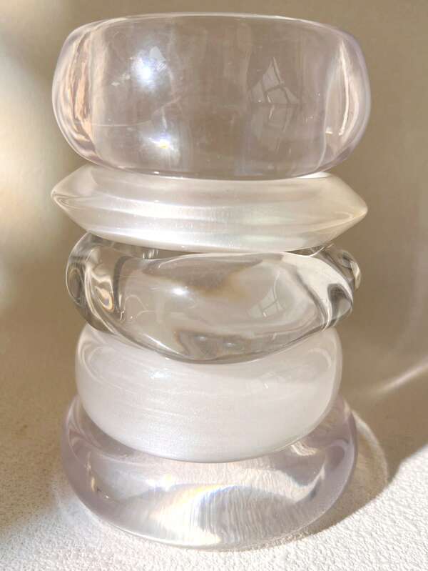 1pc Fashionable Resin Bracelet For Women, Minimalist Design Suitable For Daily Wear And Parties (Size Deviation Of 3mm/0.11 Is Normal)