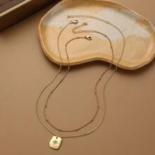 2 pièces Ensemble de colliers vintage élégants en or avec pendentif carré zirconié étincelant et rectangle - Design de chaîne perlée élégant pour un port quotidien et festif