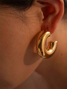 1 Pair Stainless Steel Plated Gold Hollow C-Shaped Stud Earrings, Elegant & Versatile For Women Daily, Party, Commuting Wear - Gold - View 3