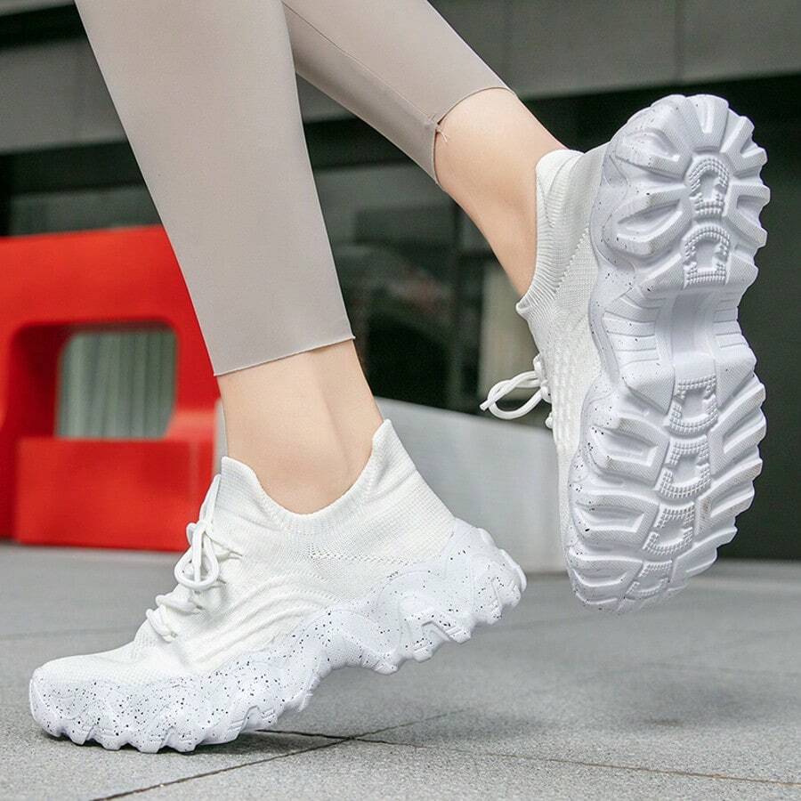 2025 Spring/Summer Fashionable Women Mesh Soft Bottom Casual Couples Versatile Lightweight Cushioned Running Sneakers