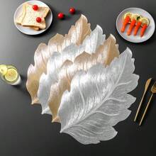 1pc/4pcs/6pcs Nordic 3D Maple Leaf Placemats, PVC Heat-Resistant Anti-Slip Waterproof Table Mats For Dining, Party, Wedding, Holiday Decorations