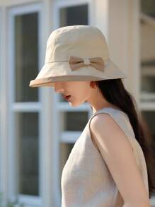 1 pieza Sombrero de cubo de mujer para primavera y verano, diseño elegante y versátil con lazo, protección solar de ala ancha, apto para salir, ir de compras, viajar