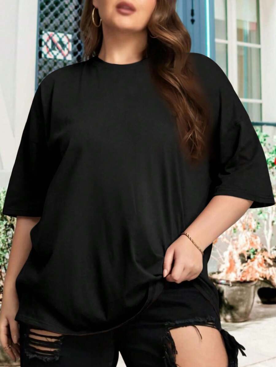 Alice In Wonderland Smile (White Big Size Women's Tee) Oversize Oversize Women T-Shirt Boulder Dormouse Red Roses Vote For Bernie - Black - View 1