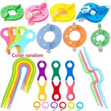 طقم كروشيه كامل بالإبرة والغزل - يشمل الغزل والإبر والإكسسوارات ، طقم كامل للحياكة اليدوية (كل ألوان المنتج والتغليف عشوائية)